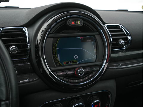 MINI Clubman 2.0 Cooper D Salt Business Aut. *PANO | CROSS-FULL-LEATHER | SPORT-SEATS | NAVI-FULLMAP | ECC | AMBIENT-LIGHT | PDC | CRUISE | TOWBAR | 18''ALU*