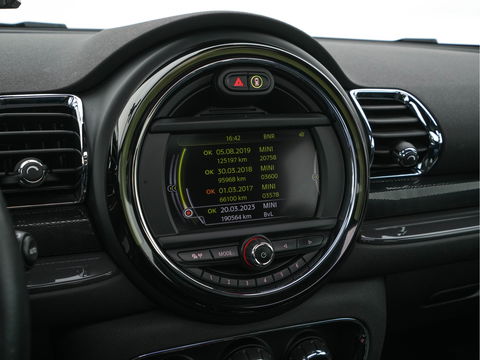 MINI Clubman 2.0 Cooper D Salt Business Aut. *PANO | CROSS-FULL-LEATHER | SPORT-SEATS | NAVI-FULLMAP | ECC | AMBIENT-LIGHT | PDC | CRUISE | TOWBAR | 18''ALU*