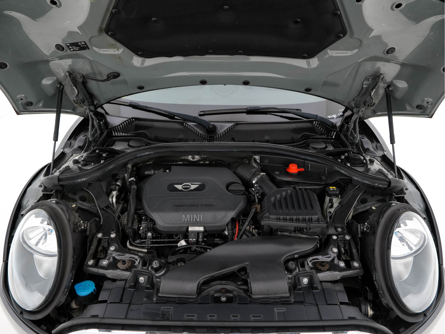 MINI Clubman 2.0 Cooper D Salt Business Aut. *PANO | CROSS-FULL-LEATHER | SPORT-SEATS | NAVI-FULLMAP | ECC | AMBIENT-LIGHT | PDC | CRUISE | TOWBAR | 18''ALU*