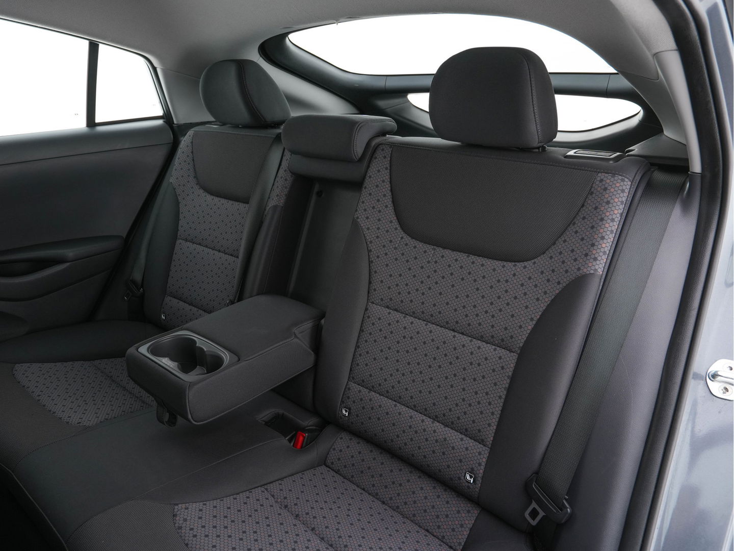 Hyundai IONIQ Comfort EV Aut. *INFINITY-AUDIO | NAVI-FULLMAP | CAMERA | CCS-FASTLOADER | LANE-ASSIST | ADAPTIVE-CRUISE | KEYLESS | SHIFT-PADDLES | VESS | APP.CONNECT |  DAB+ | COMFORT-SEATS | 16"ALU*