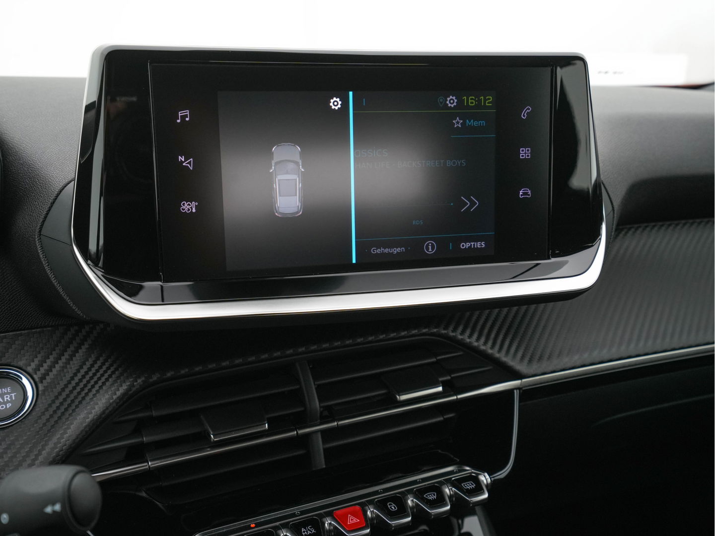 Peugeot e-2008 EV Active Pack 50 kWh [ 3-Fase ] (INCL-BTW) *FULL-LED | CARPLAY | MICROFIBRE-COMFORT-SEATS | CCS-FASTLOADER | KEYLESS | ECC | PDC | CRUISE | DIGI-COCKPIT | LANE-ASSIST | DAB*
