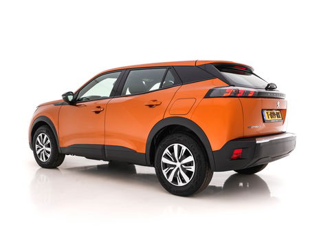 Peugeot e-2008 EV Active Pack 50 kWh [ 3-Fase ] (INCL-BTW) *FULL-LED | CARPLAY | MICROFIBRE-COMFORT-SEATS | CCS-FASTLOADER | KEYLESS | ECC | PDC | CRUISE | DIGI-COCKPIT | LANE-ASSIST | DAB*