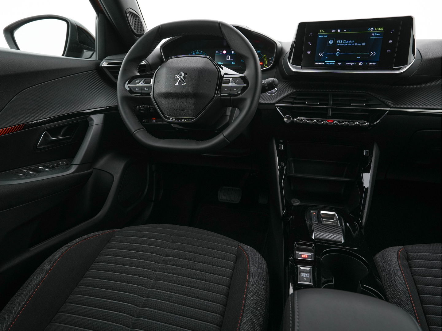 Peugeot e-2008 EV Active Pack 50 kWh [ 3-Fase ] (INCL-BTW) *FULL-LED | CARPLAY | MICROFIBRE-COMFORT-SEATS | CCS-FASTLOADER | KEYLESS | ECC | PDC | CRUISE | DIGI-COCKPIT | LANE-ASSIST | DAB*
