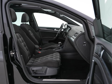 Volkswagen GOLF Variant 2.0 TDI GTD Aut. *PANO | XENON | SPORT-SEATS | ECC | HEATED-SEATS | PARKPILOT | SHIFT-PADDLES |  CRUISE | 18''ALU*