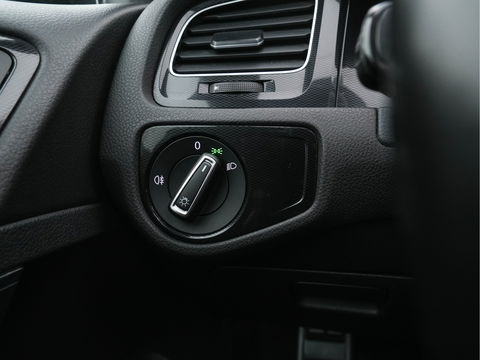 Volkswagen GOLF Variant 2.0 TDI GTD Aut. *PANO | XENON | SPORT-SEATS | ECC | HEATED-SEATS | PARKPILOT | SHIFT-PADDLES |  CRUISE | 18''ALU*
