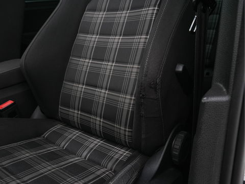 Volkswagen GOLF Variant 2.0 TDI GTD Aut. *PANO | XENON | SPORT-SEATS | ECC | HEATED-SEATS | PARKPILOT | SHIFT-PADDLES |  CRUISE | 18''ALU*