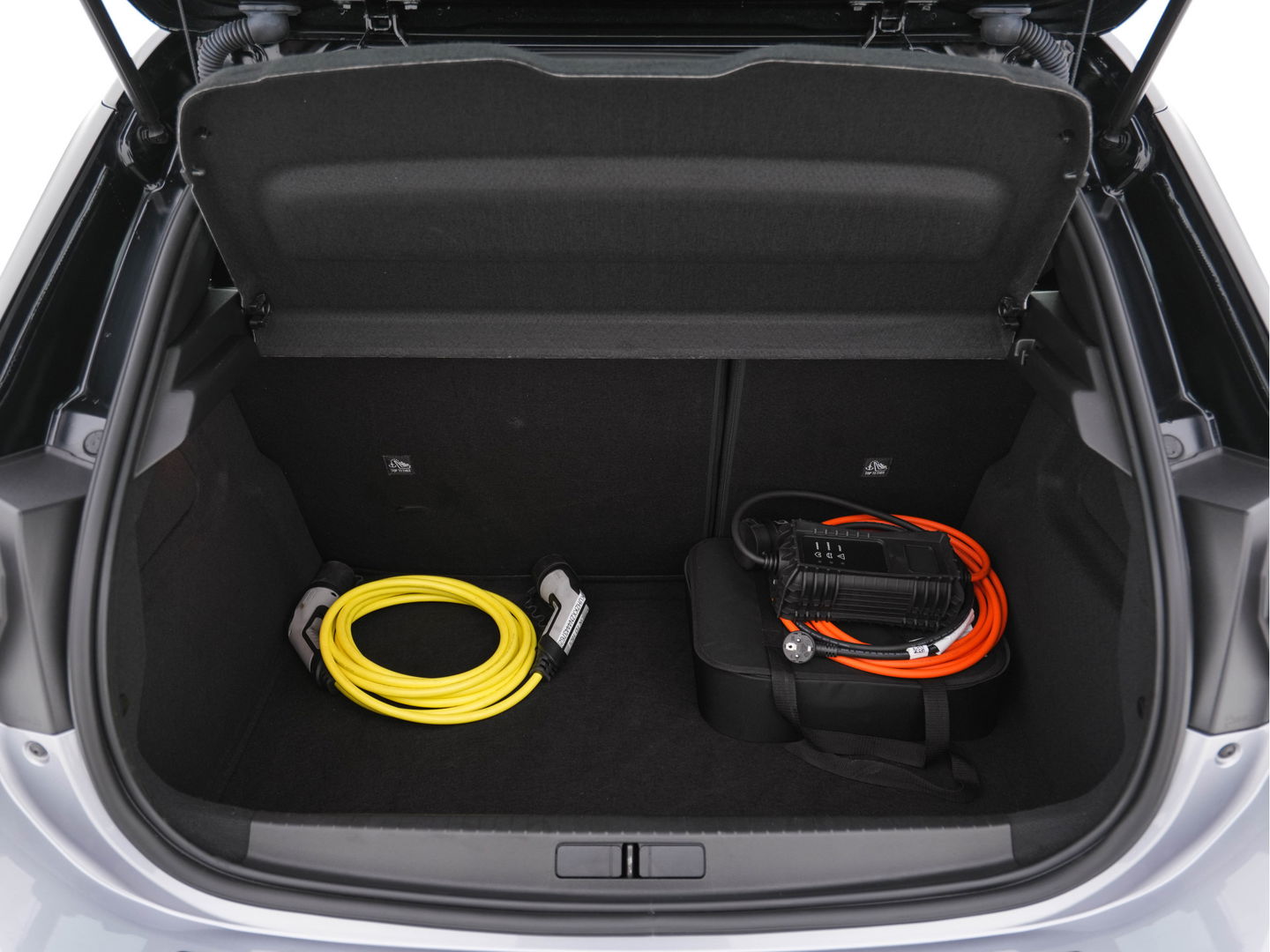 Opel CORSA-E GS Line Bitter-Edition 50 kWh [ 3-Fase ] (INCL-BTW) Aut.* LEATHER-MICROFIBRE | ADAPT.CRUISE | CARPLAY | CCS-FASTLOADER | FULL-LED | SPORT-SEATS | DAB+ | ECC | LANE-ASSIST | CAMERA | PDC | DIGI-COCKPIT | 17 "ALU*