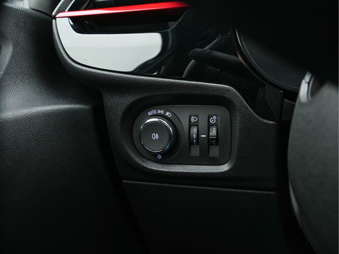 Opel CORSA-E GS Line Bitter-Edition 50 kWh [ 3-Fase ] (INCL-BTW) Aut.* LEATHER-MICROFIBRE | ADAPT.CRUISE | CARPLAY | CCS-FASTLOADER | FULL-LED | SPORT-SEATS | DAB+ | ECC | LANE-ASSIST | CAMERA | PDC | DIGI-COCKPIT | 17 "ALU*