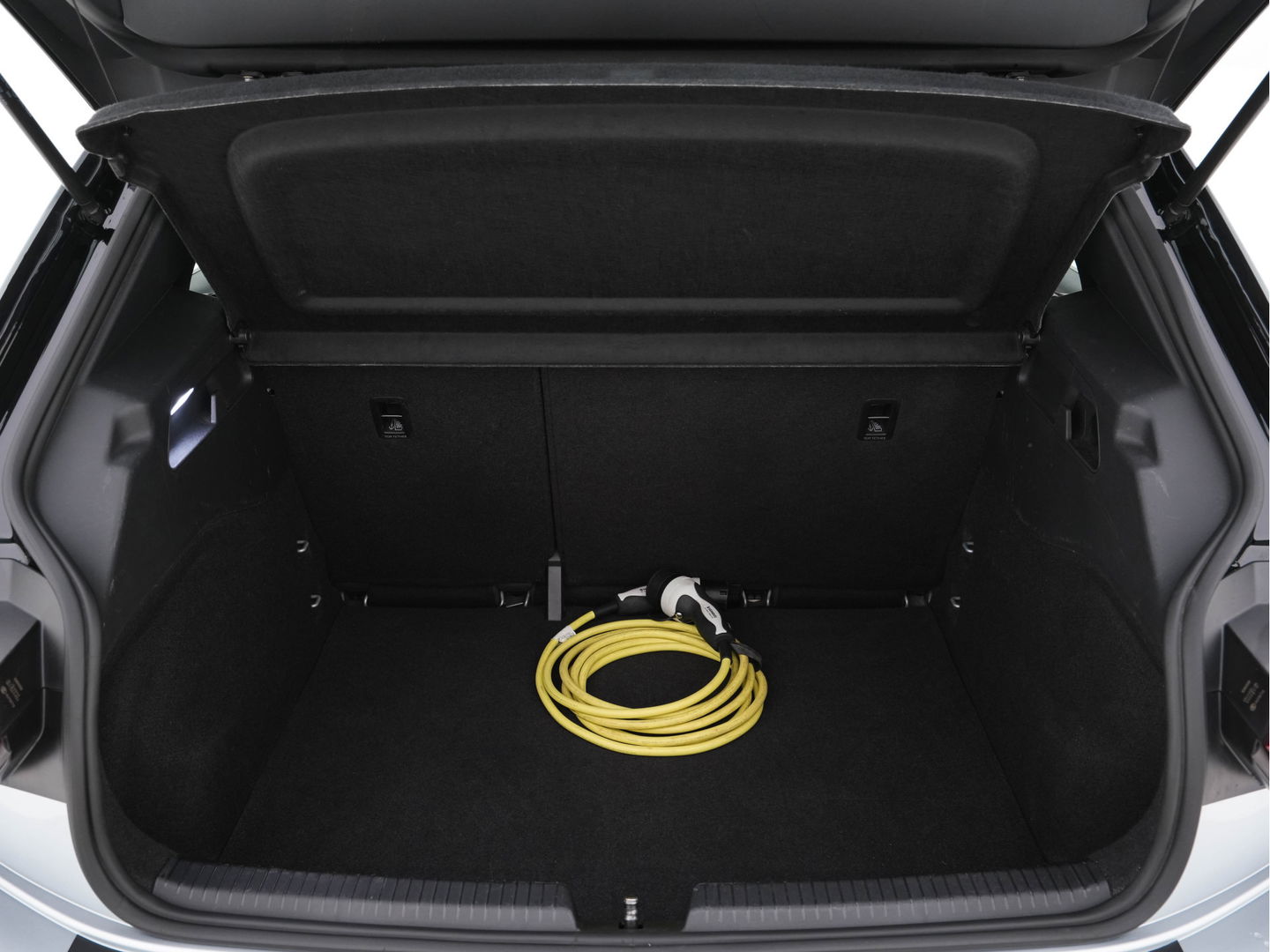 Volkswagen ID.3 Pro 58 kWh [ 3-Fase ] Aut. *FULL-LED | NAVI-FULLMAP | DIGI-COCKPIT | AMBIENT-LIGHT | COMFORT-SEATS | DAB+ | ECC | LANE-ASSIST | MICROFIBRE | CCS-FASTLOADER | CARPLAY |  PDC*
