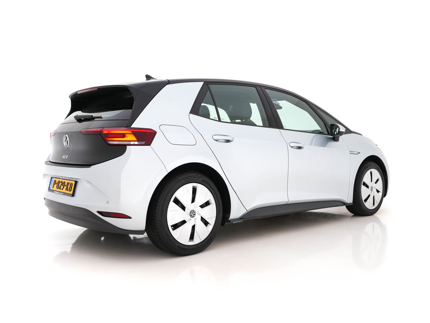 Volkswagen ID.3 Pro 58 kWh [ 3-Fase ] Aut. *FULL-LED | NAVI-FULLMAP | DIGI-COCKPIT | AMBIENT-LIGHT | COMFORT-SEATS | DAB+ | ECC | LANE-ASSIST | MICROFIBRE | CCS-FASTLOADER | CARPLAY |  PDC*