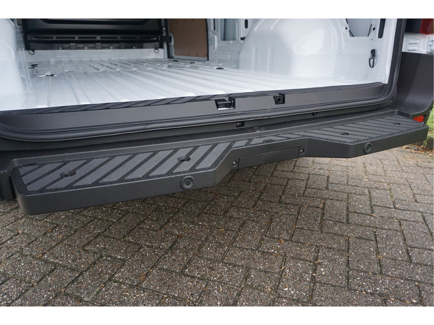 Renault Master T35 2.0 150PK Extra L2H2 BPM VRIJ!! 10" R-Link Navi, Camera, Clima, Cruise!! NR. 927