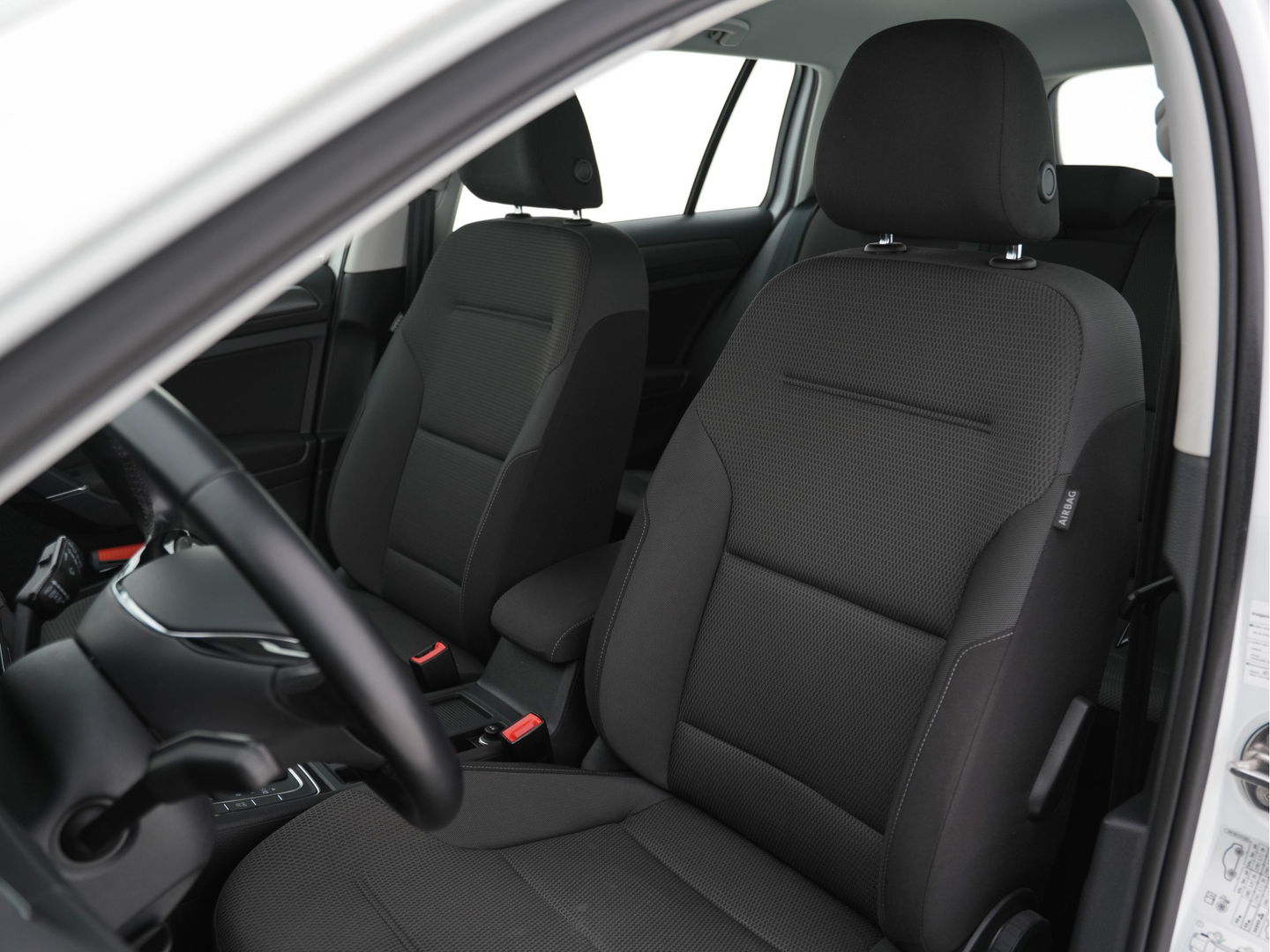 Volkswagen GOLF Variant 1.5 TGI CNG Comfortline Aut. *ADAPT.CRUISE | COMFORT-SEATS | ECC | PDC | PARKPILOT | TOWBAR | 16''ALU*