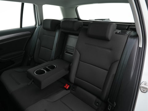 Volkswagen GOLF Variant 1.5 TGI CNG Comfortline Aut. *ADAPT.CRUISE | COMFORT-SEATS | ECC | PDC | PARKPILOT | TOWBAR | 16''ALU*