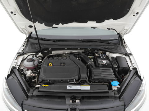 Volkswagen GOLF Variant 1.5 TGI CNG Comfortline Aut. *ADAPT.CRUISE | COMFORT-SEATS | ECC | PDC | PARKPILOT | TOWBAR | 16''ALU*