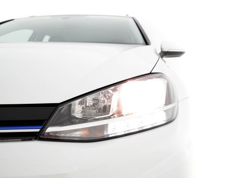 Volkswagen GOLF Variant 1.5 TGI CNG Comfortline Aut. *ADAPT.CRUISE | COMFORT-SEATS | ECC | PDC | PARKPILOT | TOWBAR | 16''ALU*