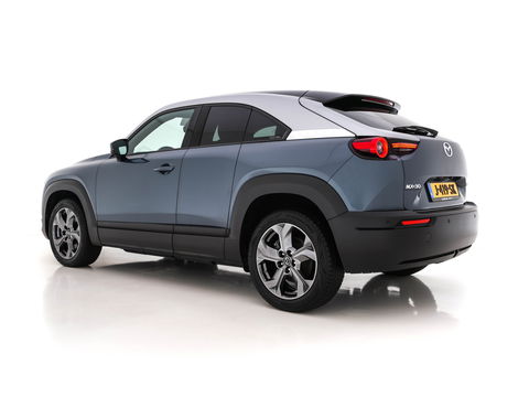 Mazda MX-30 e-SkyActiv 145 First Edition 36 kWh (INCL-BTW) *ADAPT.-CRUISE | HEAD-UP | FULL-LED | NAVI-FULLMAP | LEATHER-MICROFIBRE | CCS-FASTLOADER | KEYLESS | BLIND-SPOT | CAMERA | DIGI-COCKPIT | MEMORY-PACK | SHIFT-PADDLES | ...