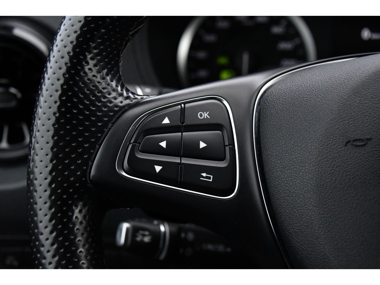 Mercedes-Benz Vito 119 CDI PB Edition Adaptieve Cruise, Camera, 190PK, LED, Carplay, 2 x Schuifdeur, Automaat, Leder, Uniek!