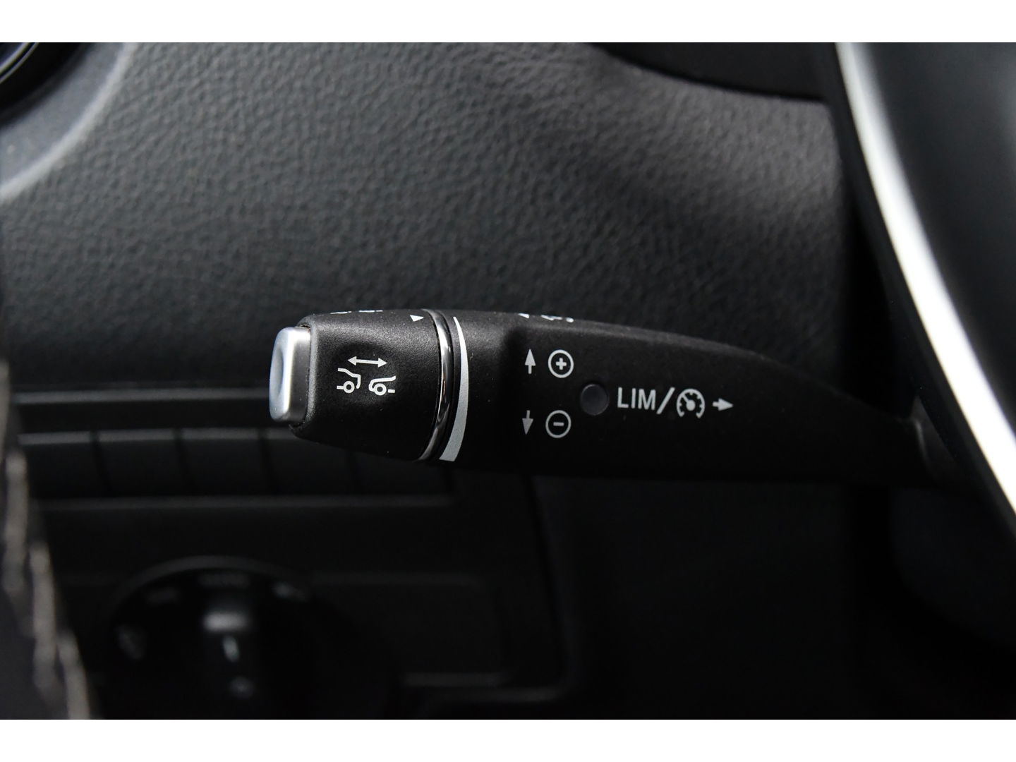 Mercedes-Benz Vito 119 CDI PB Edition Adaptieve Cruise, Camera, 190PK, LED, Carplay, 2 x Schuifdeur, Automaat, Leder, Uniek!