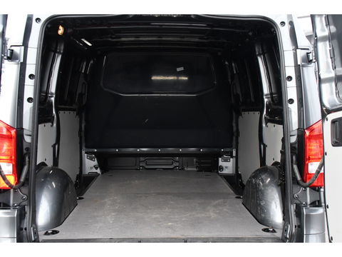 Mercedes-Benz Vito 119 CDI PB Edition Adaptieve Cruise, Camera, 190PK, LED, Carplay, 2 x Schuifdeur, Automaat, Leder, Uniek!