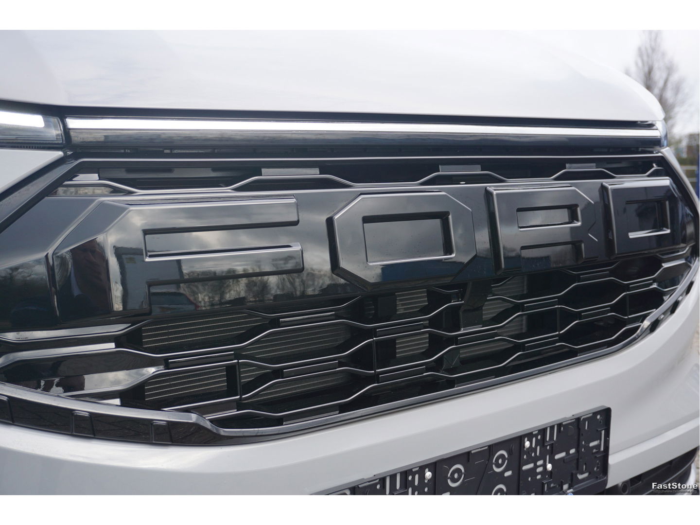 Ford Transit Custom 300L 170PK JWR Edition AUT BPM VRIJ!! Navi, Cam, Adap. Cruise, 19" LM, LED!! NR.451