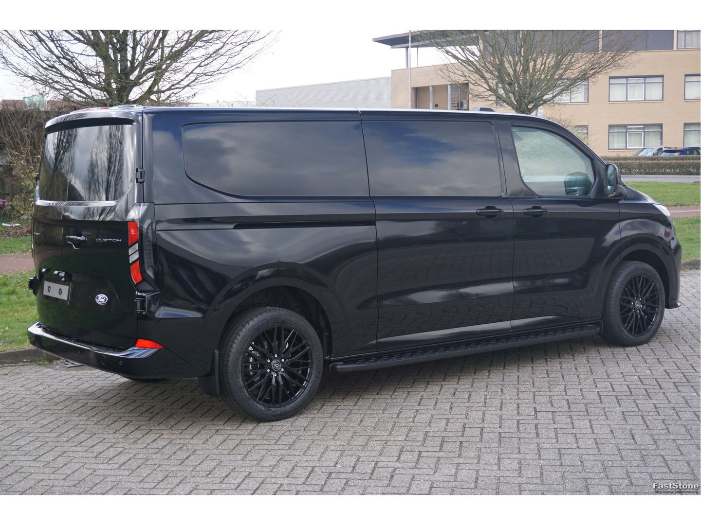 Ford Transit Custom 320L 170PK Aut. JWR Edition BPM VRIJ!! 13" Navi, Adap. Cruise, Camera, 19" LM, LED, 2x Schuifdeur!! NR. 467