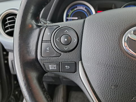 Toyota Auris Touring Sports 1.8 Hybrid Lease Aut. *PANO | NAVI-FULLMAP | KEYLESS | CAMERA | COMFORT-SEATS | ECC | PDC | CRUISE | TOWBAR | 16''ALU*
