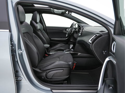 Kia ProCeed 1.6 CRDi GT-PlusLine-Sportpack Aut. *PANO | JBL-AUDIO | FULL-LED | LEATHER-ALCANTARA | KEYLESS | MEMORY-PACK | ADAPTIVE-CRUISE | CAMERA | LANE-ASSIST | SPORT-SEATS | NAVI-FULLMAP | SHIFT-PADDLES | DAB+ | TOWBAR | 18''ALU*