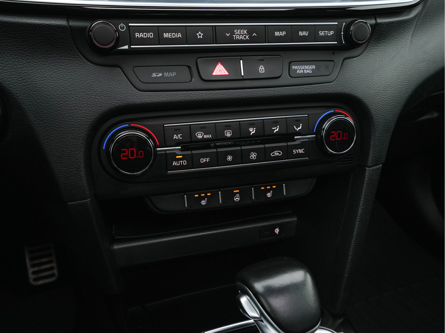 Kia ProCeed 1.6 CRDi GT-PlusLine-Sportpack Aut. *PANO | JBL-AUDIO | FULL-LED | LEATHER-ALCANTARA | KEYLESS | MEMORY-PACK | ADAPTIVE-CRUISE | CAMERA | LANE-ASSIST | SPORT-SEATS | NAVI-FULLMAP | SHIFT-PADDLES | DAB+ | TOWBAR | 18''ALU*