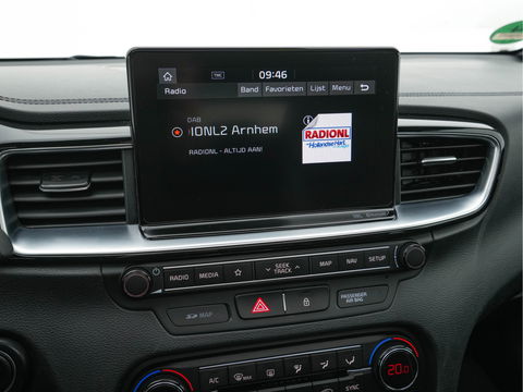 Kia ProCeed 1.6 CRDi GT-PlusLine-Sportpack Aut. *PANO | JBL-AUDIO | FULL-LED | LEATHER-ALCANTARA | KEYLESS | MEMORY-PACK | ADAPTIVE-CRUISE | CAMERA | LANE-ASSIST | SPORT-SEATS | NAVI-FULLMAP | SHIFT-PADDLES | DAB+ | TOWBAR | 18''ALU*