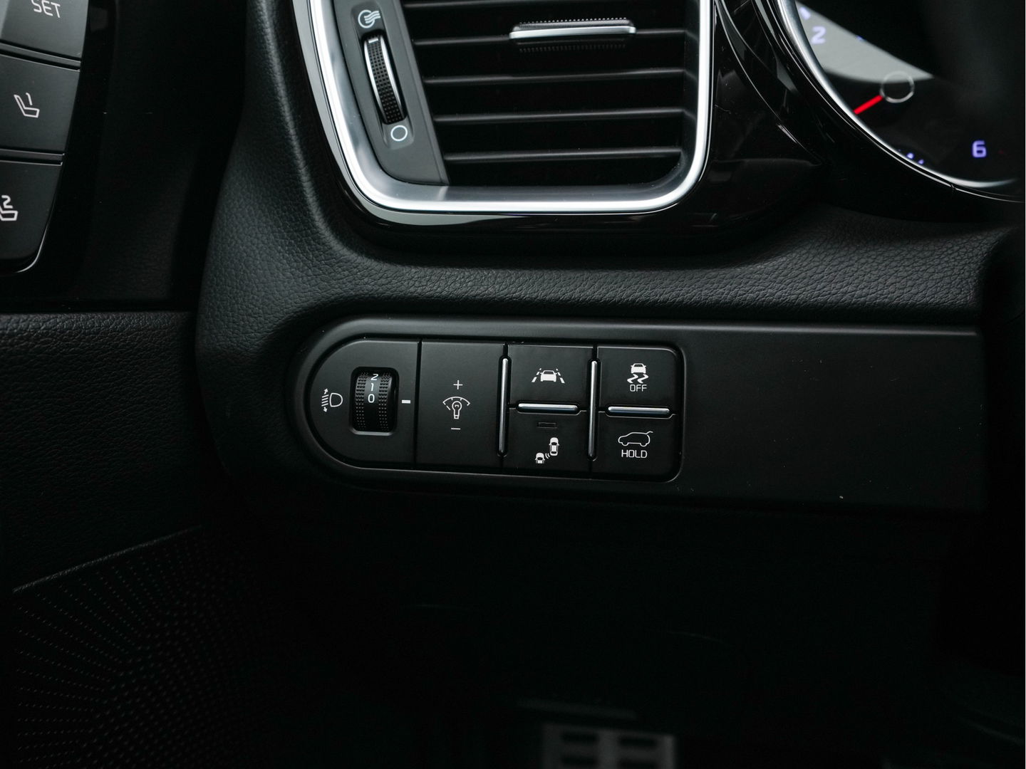 Kia ProCeed 1.6 CRDi GT-PlusLine-Sportpack Aut. *PANO | JBL-AUDIO | FULL-LED | LEATHER-ALCANTARA | KEYLESS | MEMORY-PACK | ADAPTIVE-CRUISE | CAMERA | LANE-ASSIST | SPORT-SEATS | NAVI-FULLMAP | SHIFT-PADDLES | DAB+ | TOWBAR | 18''ALU*