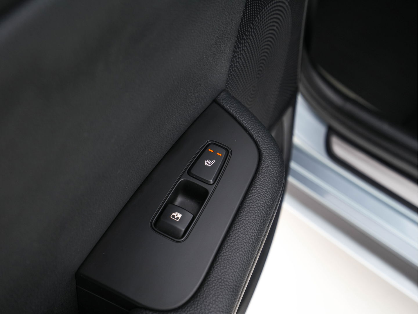 Kia ProCeed 1.6 CRDi GT-PlusLine-Sportpack Aut. *PANO | JBL-AUDIO | FULL-LED | LEATHER-ALCANTARA | KEYLESS | MEMORY-PACK | ADAPTIVE-CRUISE | CAMERA | LANE-ASSIST | SPORT-SEATS | NAVI-FULLMAP | SHIFT-PADDLES | DAB+ | TOWBAR | 18''ALU*