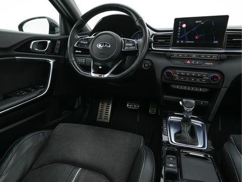 Kia ProCeed 1.6 CRDi GT-PlusLine-Sportpack Aut. *PANO | JBL-AUDIO | FULL-LED | LEATHER-ALCANTARA | KEYLESS | MEMORY-PACK | ADAPTIVE-CRUISE | CAMERA | LANE-ASSIST | SPORT-SEATS | NAVI-FULLMAP | SHIFT-PADDLES | DAB+ | TOWBAR | 18''ALU*