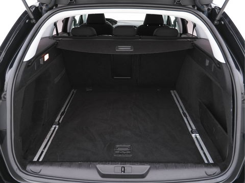 Peugeot 308 SW 1.6 THP Allure *FULL-LED | NAVI-FULLMAP | SPORT-SEATS | TOWBAR | ECC | PDC | CRUISE  | HEATED-SEATS | 17''ALU*