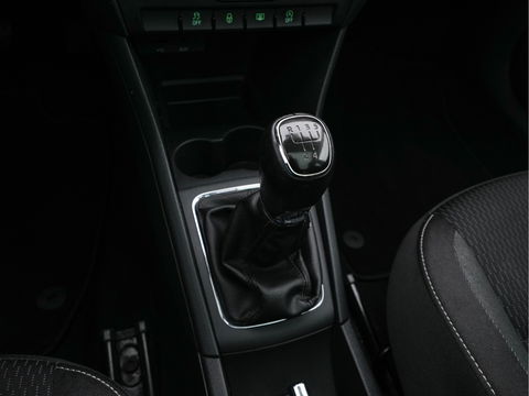 Škoda Rapid Spaceback 1.2 TSI Greentech Ambition Businessline Style-Pack *PANO | NAVI-FULLMAP | AMUNDSEN-AUDIO | AIRCO | CRUISE | PDC | TOWBAR | COMFORT-SEATS | 16''ALU*