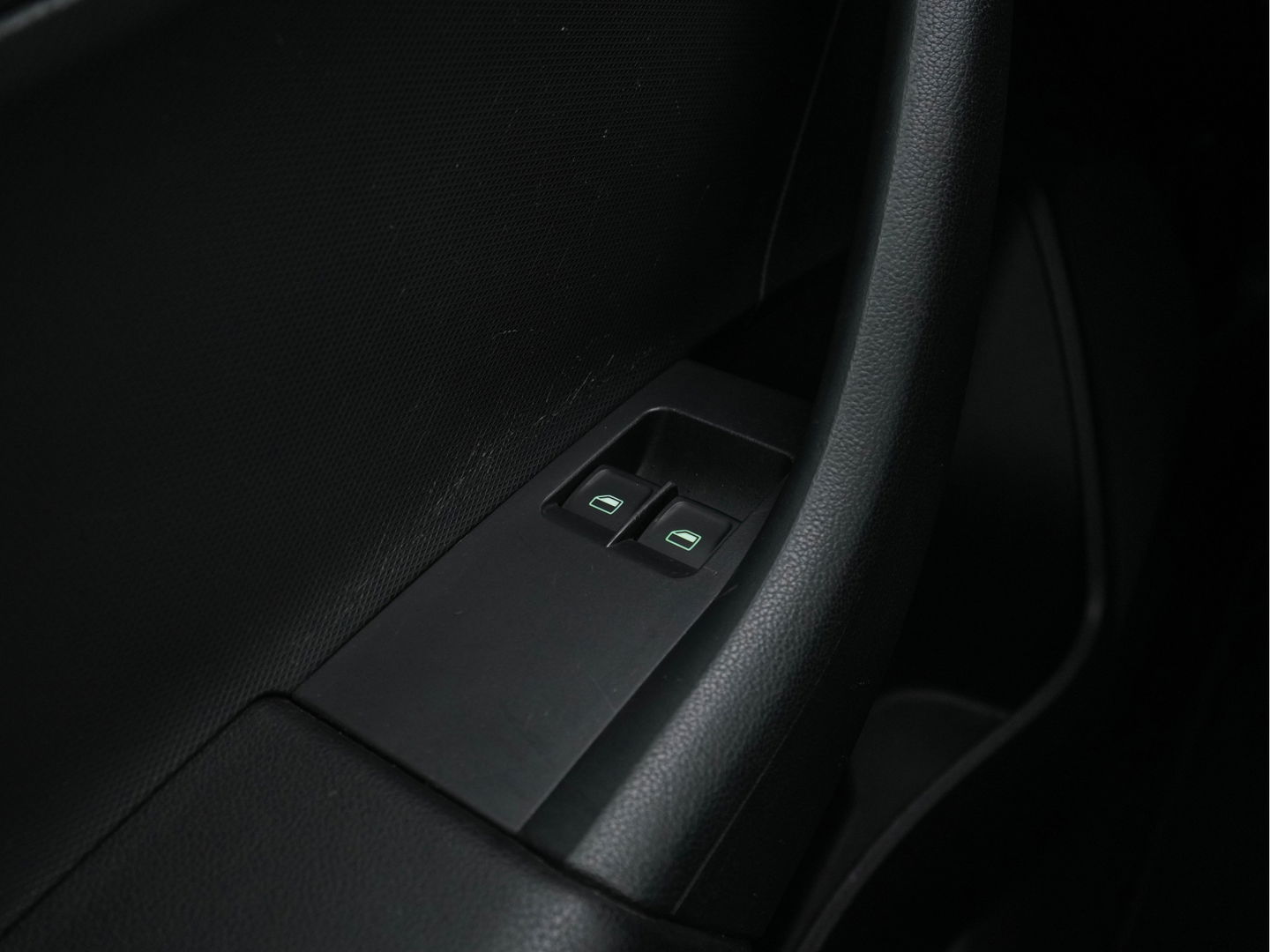 Škoda Rapid Spaceback 1.2 TSI Greentech Ambition Businessline Style-Pack *PANO | NAVI-FULLMAP | AMUNDSEN-AUDIO | AIRCO | CRUISE | PDC | TOWBAR | COMFORT-SEATS | 16''ALU*