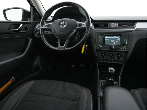 Škoda Rapid Spaceback 1.2 TSI Greentech Ambition Businessline Style-Pack *PANO | NAVI-FULLMAP | AMUNDSEN-AUDIO | AIRCO | CRUISE | PDC | TOWBAR | COMFORT-SEATS | 16''ALU*