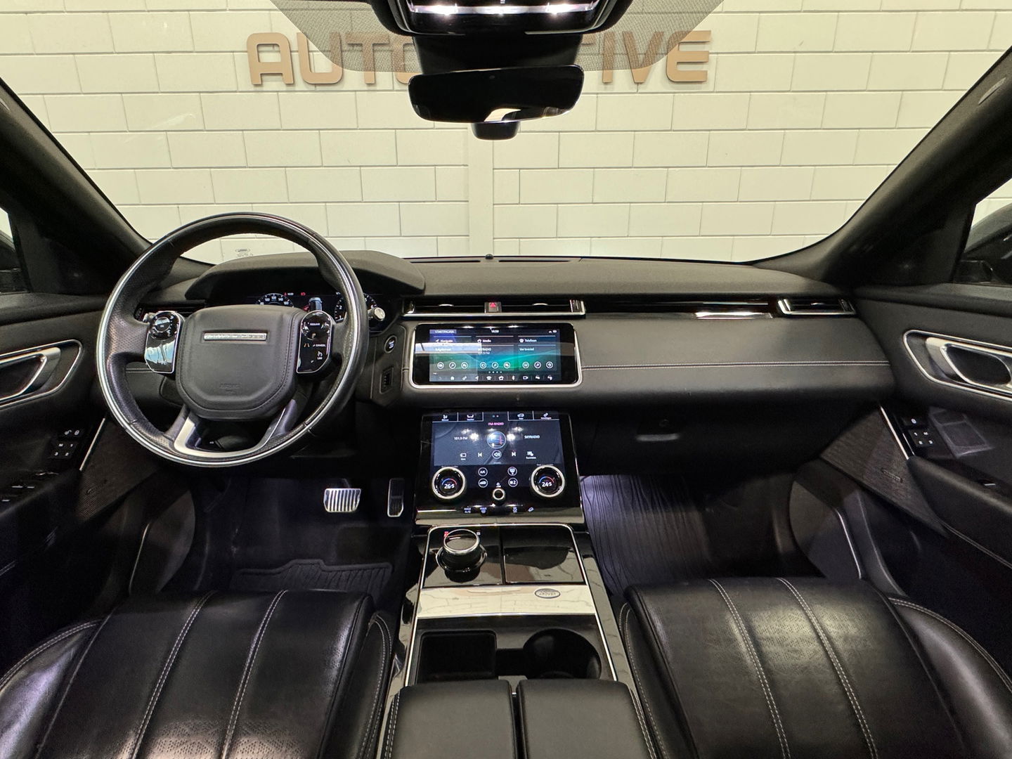 Land Rover Range Rover Velar 2.0 P250 Turbo AWD R-Dynamic HSE