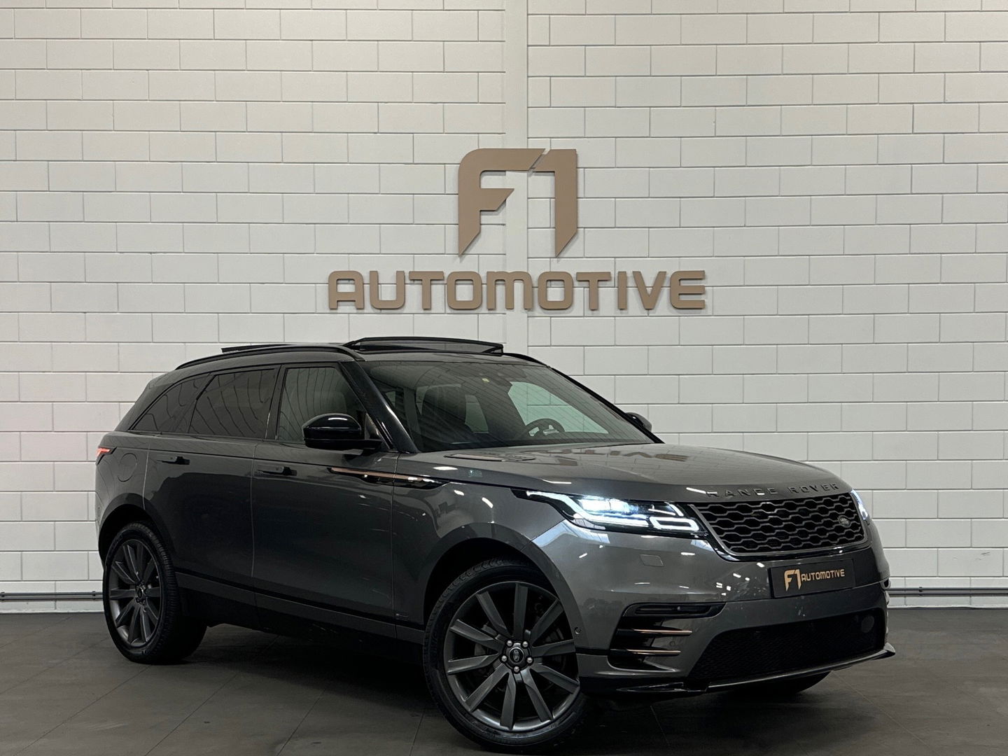 Land Rover Range Rover Velar 2.0 P250 Turbo AWD R-Dynamic HSE