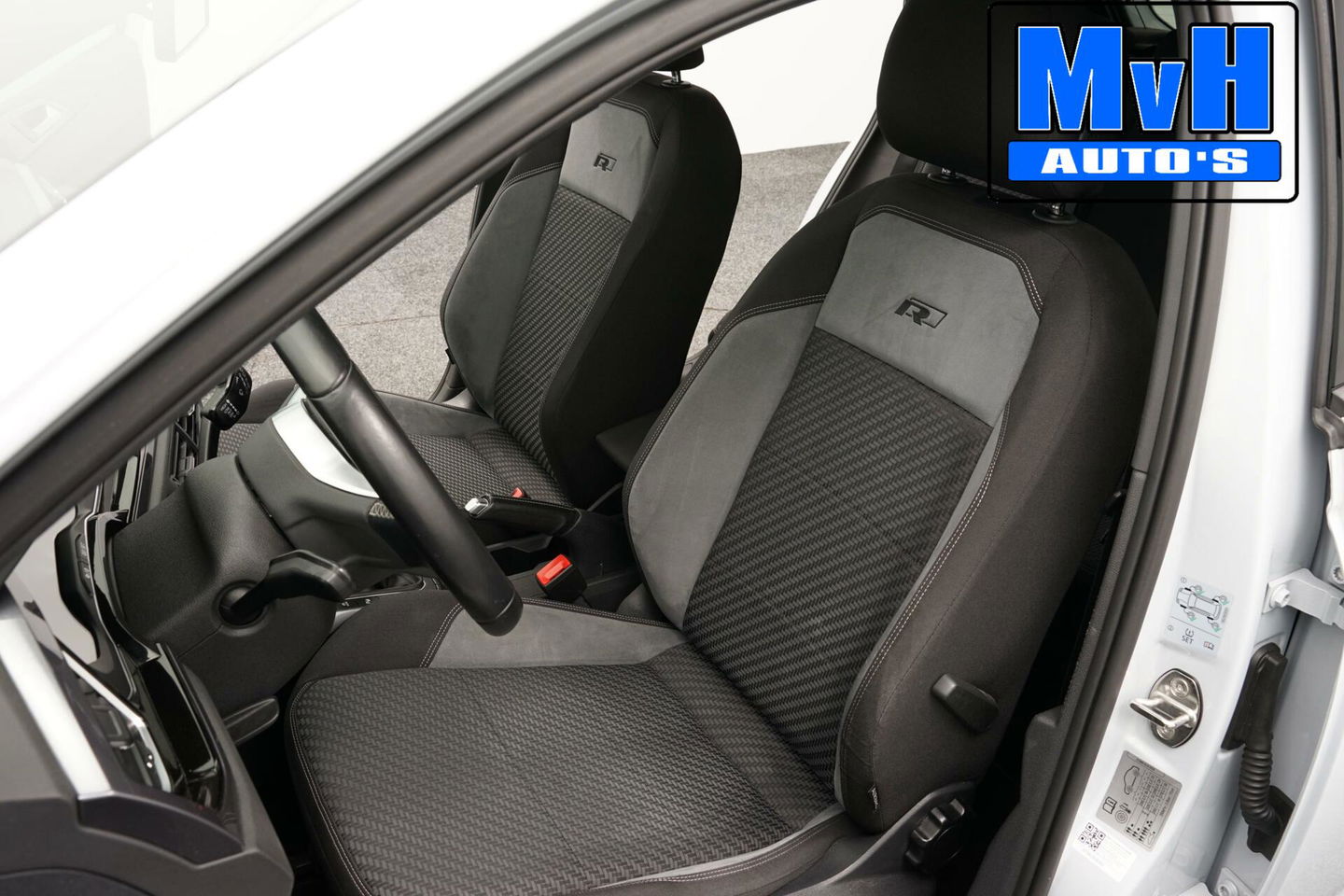 Volkswagen Polo 1.0 TSI R-Line|PANO|LED|NAP|CLIMA|ACC|DAB