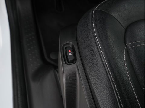 Smart Forfour EQ Business Solution Cool&Media-Pack 18 kWh [ 3-Fase ] (INCL-BTW) *PANO | FULL-LEATHER | NAVI-FULLMAP | CAMERA | AIRCO | SPORT-SEATS | AMBIENT-LIGHT | DAB | HEATED-SEATS | 16''ALU*