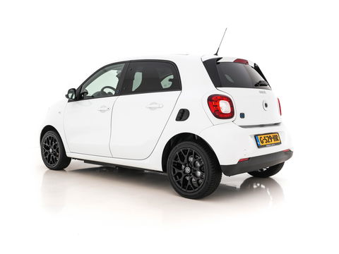 Smart Forfour EQ Business Solution Cool&Media-Pack 18 kWh [ 3-Fase ] (INCL-BTW) *PANO | FULL-LEATHER | NAVI-FULLMAP | CAMERA | AIRCO | SPORT-SEATS | AMBIENT-LIGHT | DAB | HEATED-SEATS | 16''ALU*
