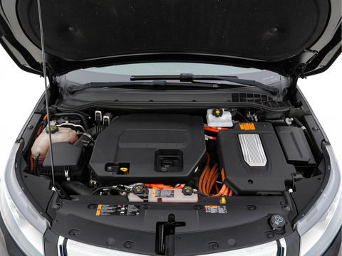 Chevrolet Volt 1.4 LT Aut. *KEYLESS | FULL-LEATHER | ECC | HEATED-SEATS | CRUISE | DIGI-COCKPIT | COMFORT-SEATS | 17"ALU*