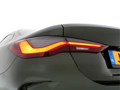 BMW 4 Serie Coupé 420i High Executive M-Sport-Pack Aut. *PANO | LASER-LED | VERNASCA-LEATHER | DIGI-COCKPIT | CAMERA | HIFI-SOUND | SPORT-SEATS | NAVI-FULLMAP | AMBIENT-LIGHT | ECC | CARPLAY | PDC | CRUISE | 19''ALU *