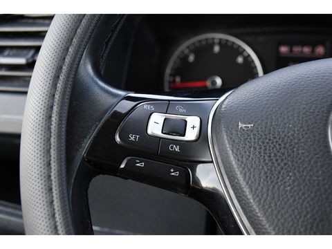 Volkswagen Transporter 2.0 TDI L2H1 Highline Cruise, 150PK, Sensoren, NAVI, Automaat, Voorruit verwarming, Multimedia, Uniek!