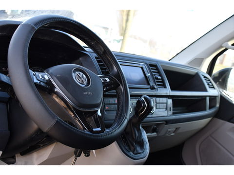 Volkswagen Transporter 2.0 TDI L2H1 Highline Cruise, 150PK, Sensoren, NAVI, Automaat, Voorruit verwarming, Multimedia, Uniek!