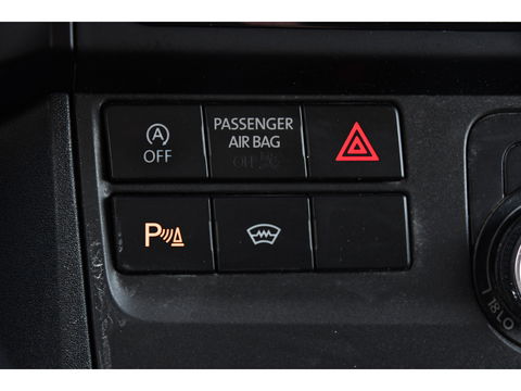 Volkswagen Transporter 2.0 TDI L2H1 Highline Cruise, 150PK, Sensoren, NAVI, Automaat, Voorruit verwarming, Multimedia, Uniek!