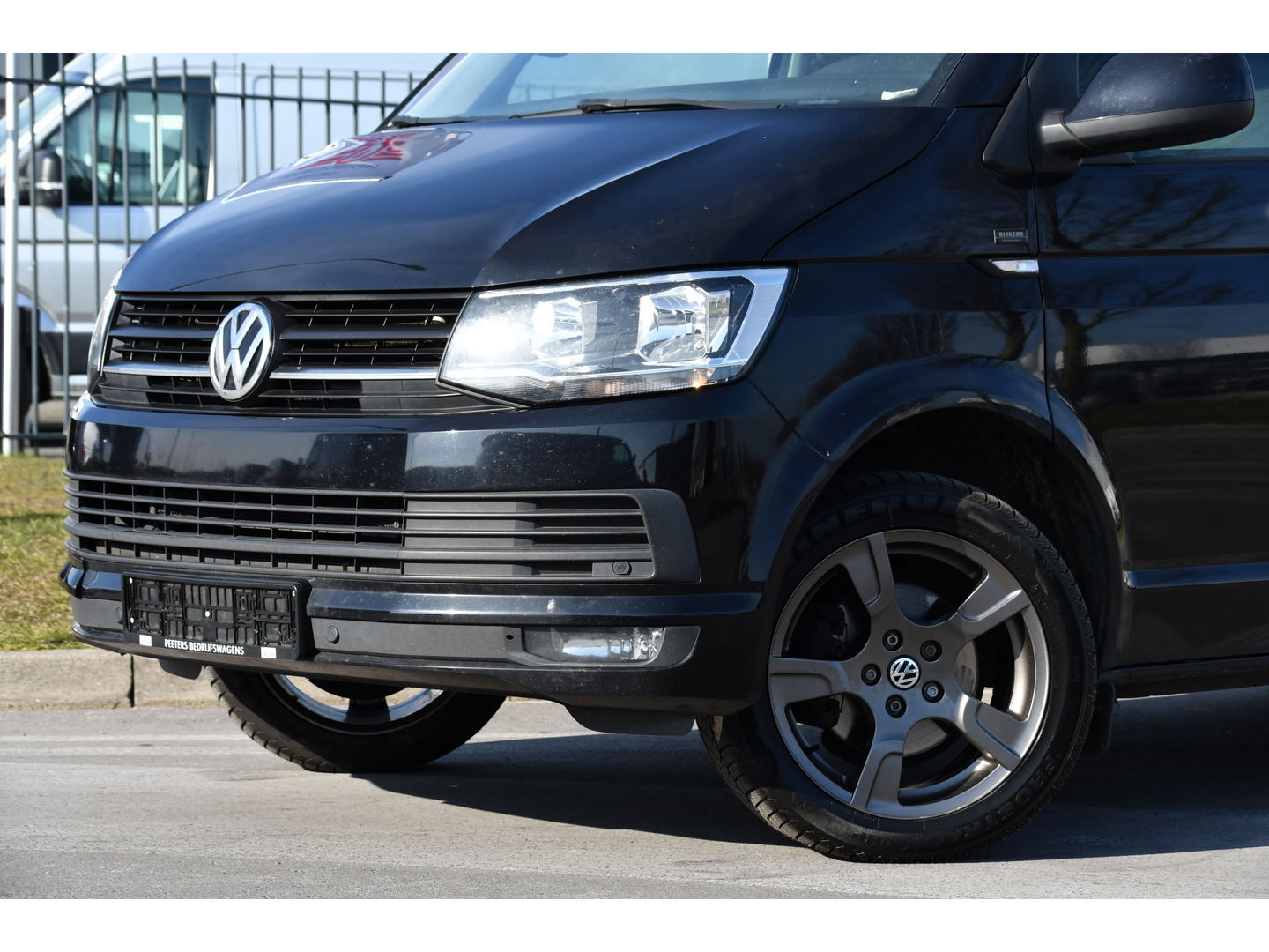 Volkswagen Transporter 2.0 TDI L2H1 Highline Cruise, 150PK, Sensoren, NAVI, Automaat, Voorruit verwarming, Multimedia, Uniek!