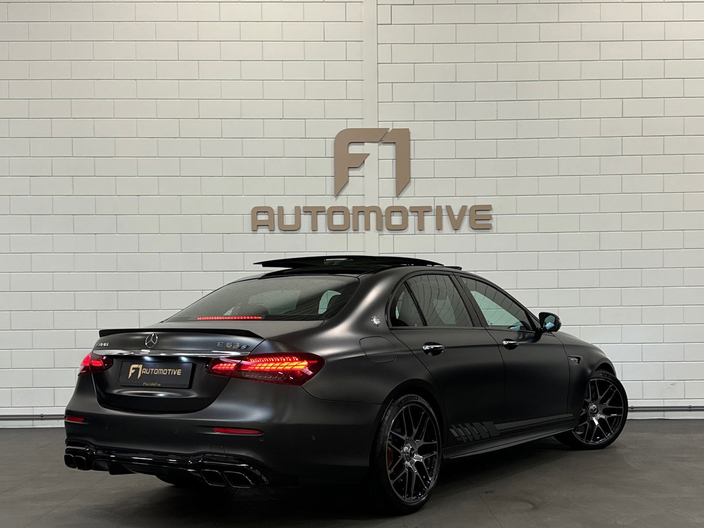Mercedes-Benz E-Klasse AMG 63 S 4M+ FINAL EDITION|Pano|Ceramic