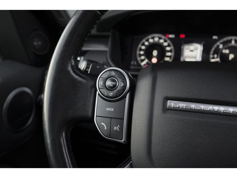 Land Rover Discovery 3.0 Td6 258pk HSE 7-persoons Panoramadak *BTW* Head-up Trekhaak elektrisch Adaptive cruise 22" LMV Meridian audio