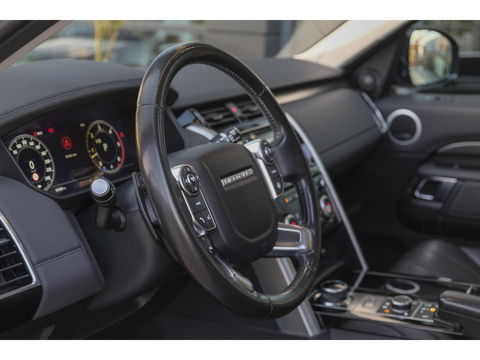 Land Rover Discovery 3.0 Td6 258pk HSE 7-persoons Panoramadak *BTW* Head-up Trekhaak elektrisch Adaptive cruise 22" LMV Meridian audio